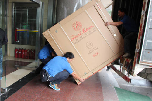 呈贡钢琴贵重工艺品无忧运